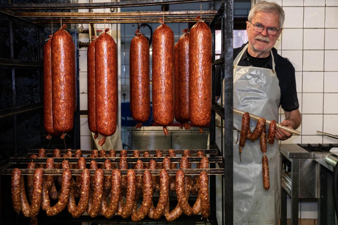 ホテル Wirtshaus Jagawirt Sommereben エクステリア 写真